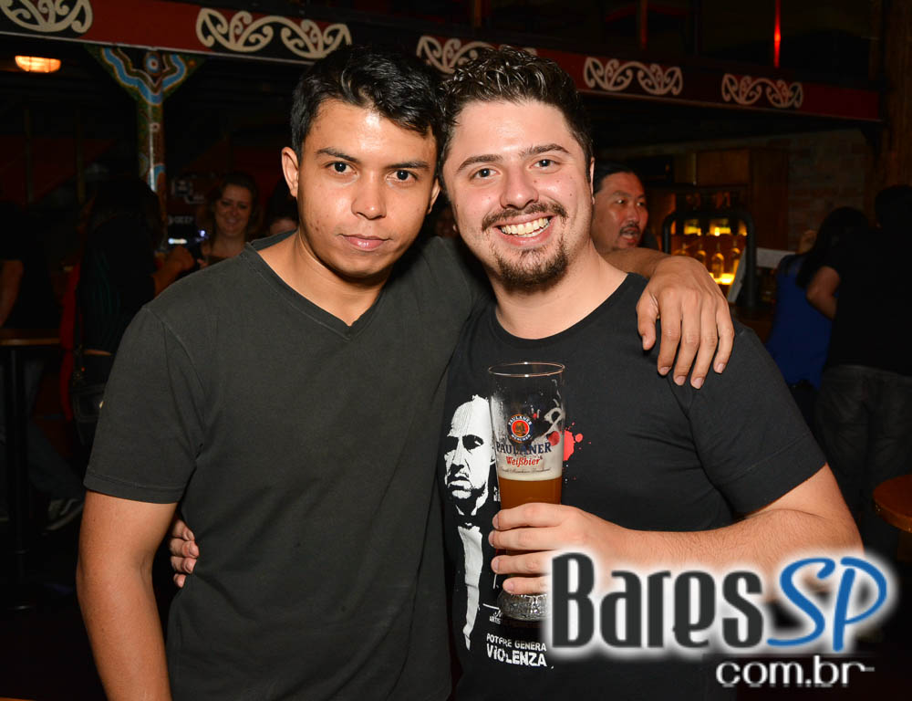 Andreas Kisser - Sepultura se apresentou no palco do Ozzy Stage Bar Andreas Kisser - Sepultura se apresentou no palco do Ozzy Stage Bar