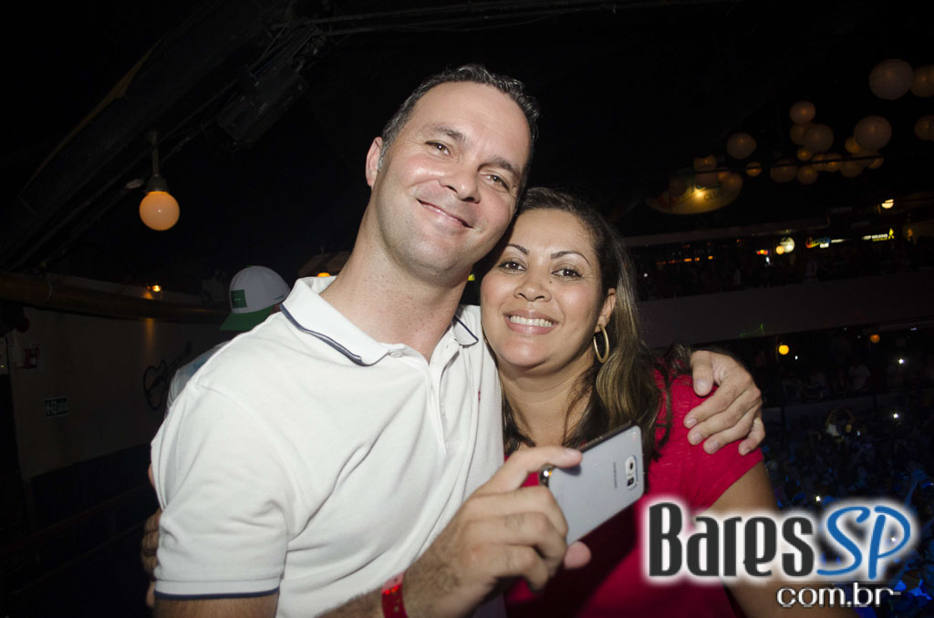 Carioca Club recebeu show do Grupo Turma do Pagode e convidados Carioca Club recebeu show do Grupo Turma do Pagode e convidados