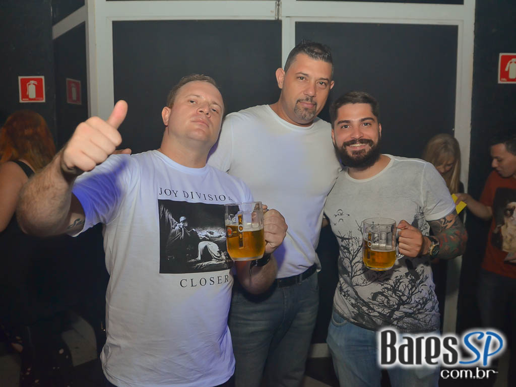 Autobahn realiza Última Mega Festa dos Anos 80 com atrações especiais Autobahn realiza Última Mega Festa dos Anos 80 com atrações especiais