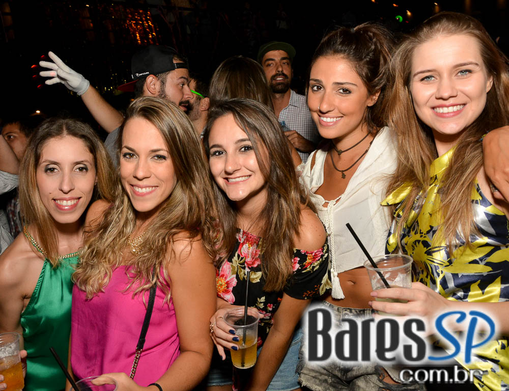 Pilantragi Básica - Baile Tropical Carnavalesco com blocos na Audio Club Pilantragi Básica - Baile Tropical Carnavalesco com blocos na Audio Club