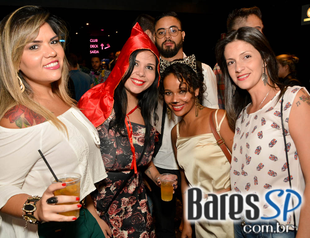 Pilantragi Básica - Baile Tropical Carnavalesco com blocos na Audio Club Pilantragi Básica - Baile Tropical Carnavalesco com blocos na Audio Club