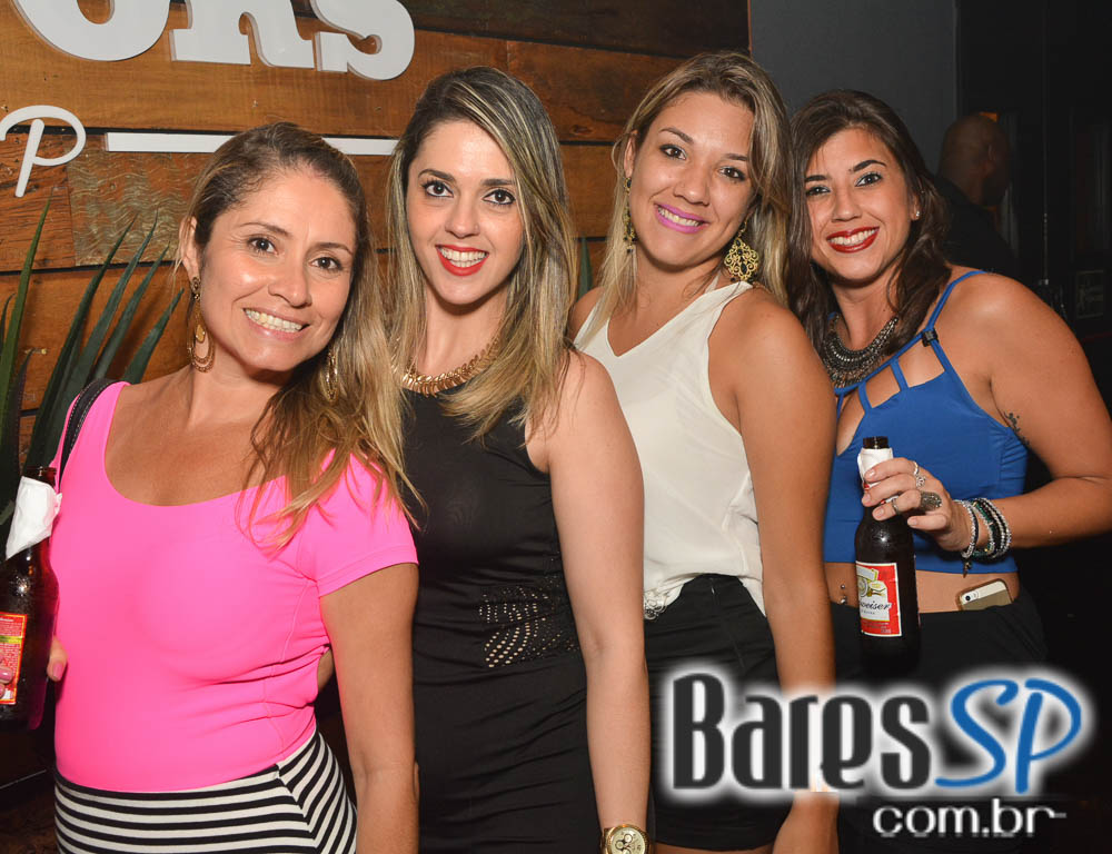 Turma do Pagode abriu Temporada de Verão com shows no palco da Brooks SP Turma do Pagode abriu Temporada de Verão com shows no palco da Brooks SP