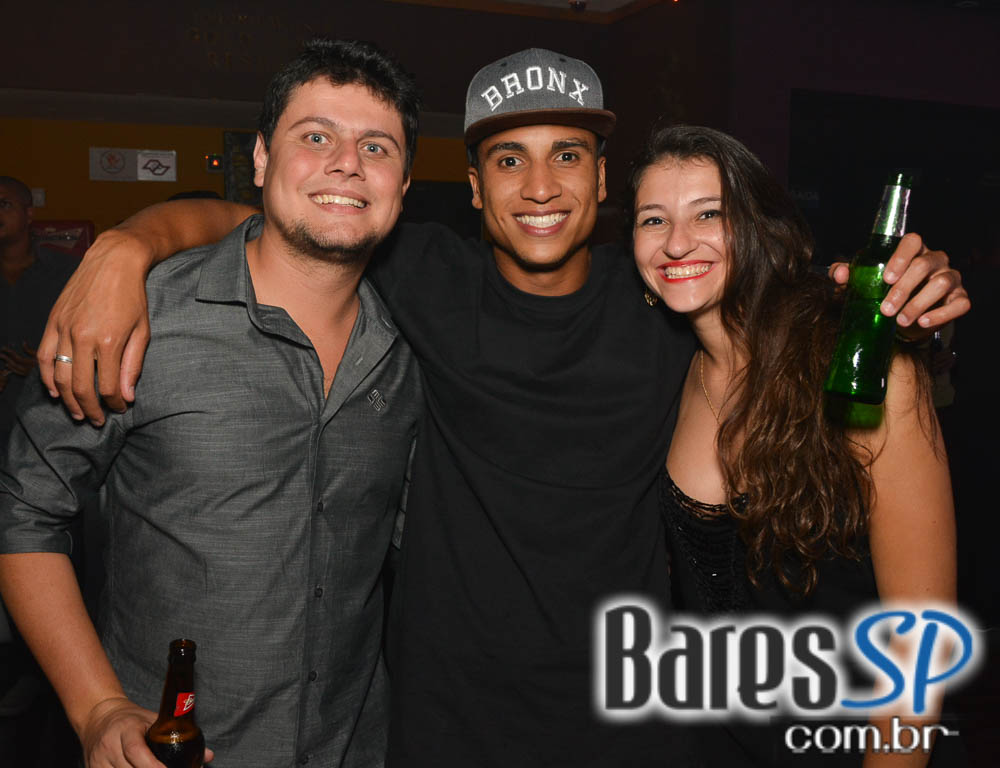 Turma do Pagode abriu Temporada de Verão com shows no palco da Brooks SP Turma do Pagode abriu Temporada de Verão com shows no palco da Brooks SP