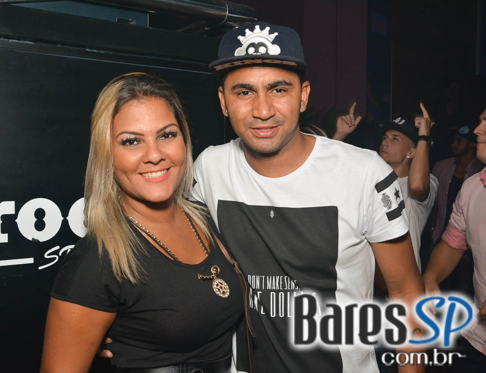 Turma do Pagode abriu Temporada de Verão com shows no palco da Brooks SP Turma do Pagode abriu Temporada de Verão com shows no palco da Brooks SP