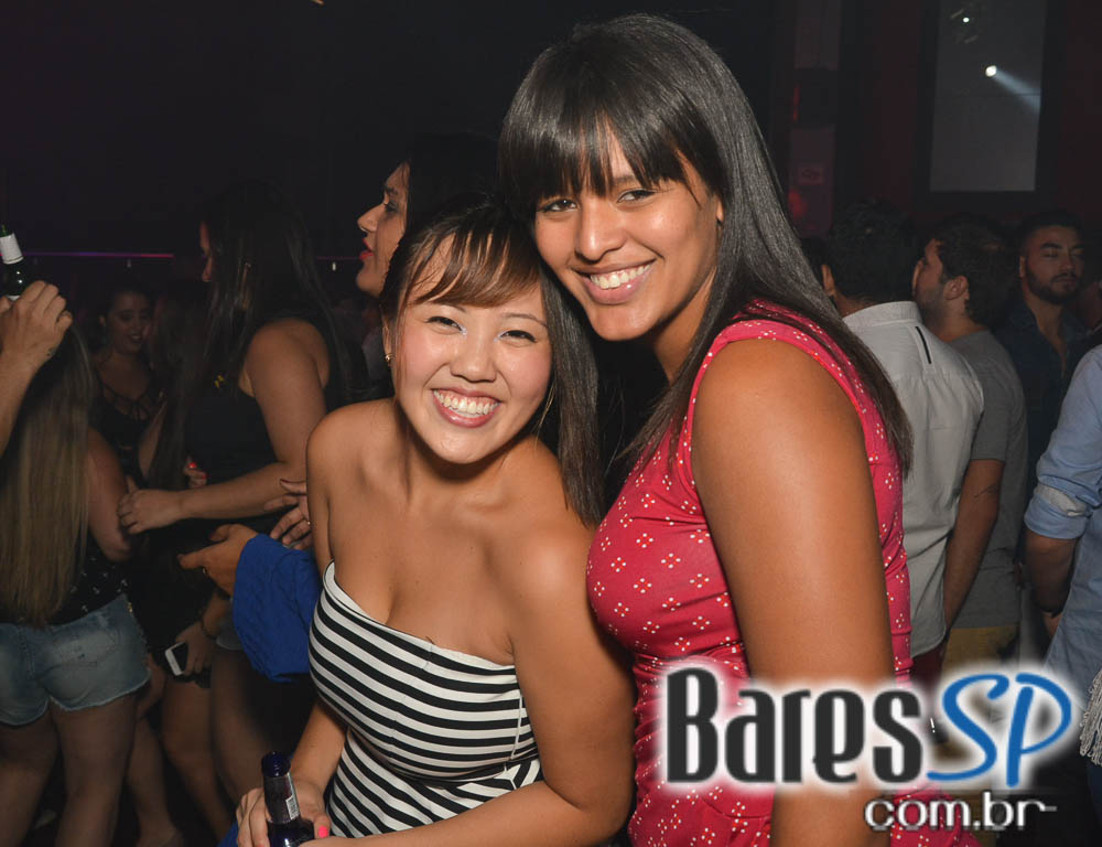 Turma do Pagode abriu Temporada de Verão com shows no palco da Brooks SP Turma do Pagode abriu Temporada de Verão com shows no palco da Brooks SP