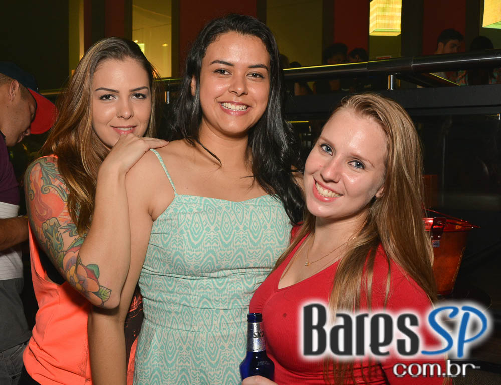 Turma do Pagode abriu Temporada de Verão com shows no palco da Brooks SP Turma do Pagode abriu Temporada de Verão com shows no palco da Brooks SP