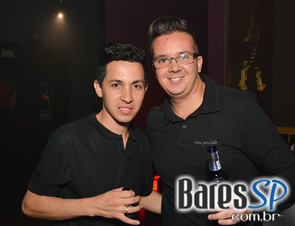 Turma do Pagode abriu Temporada de Verão com shows no palco da Brooks SP Turma do Pagode abriu Temporada de Verão com shows no palco da Brooks SP