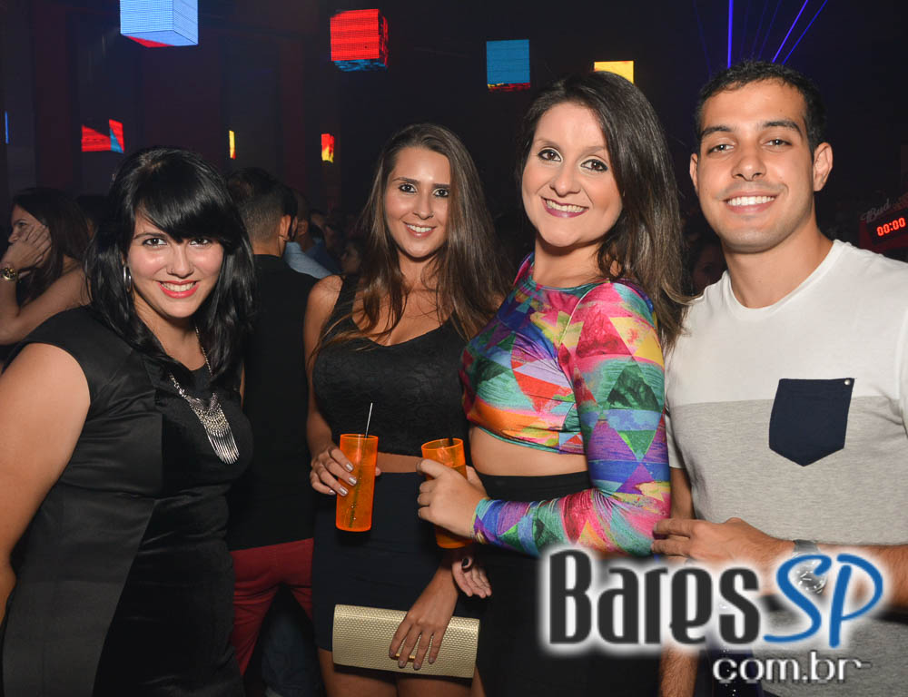 Turma do Pagode abriu Temporada de Verão com shows no palco da Brooks SP Turma do Pagode abriu Temporada de Verão com shows no palco da Brooks SP