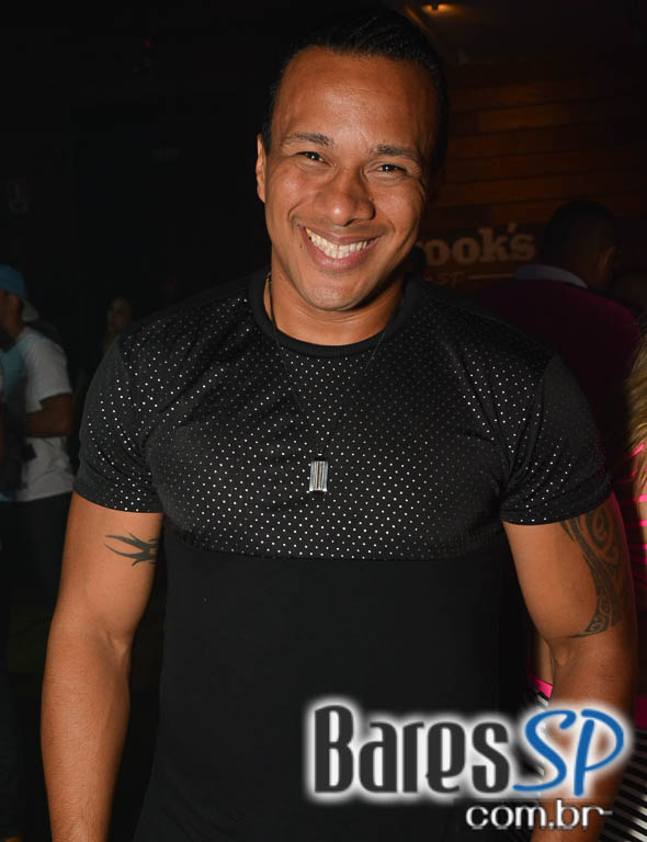 Turma do Pagode abriu Temporada de Verão com shows no palco da Brooks SP Turma do Pagode abriu Temporada de Verão com shows no palco da Brooks SP