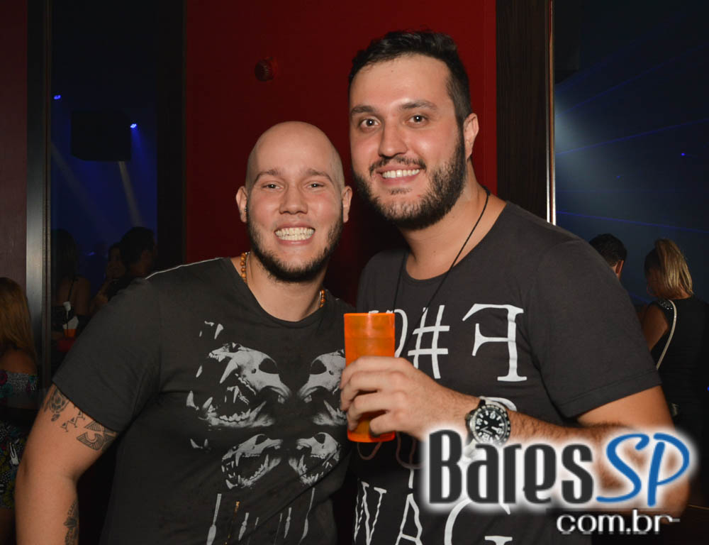 Turma do Pagode abriu Temporada de Verão com shows no palco da Brooks SP Turma do Pagode abriu Temporada de Verão com shows no palco da Brooks SP