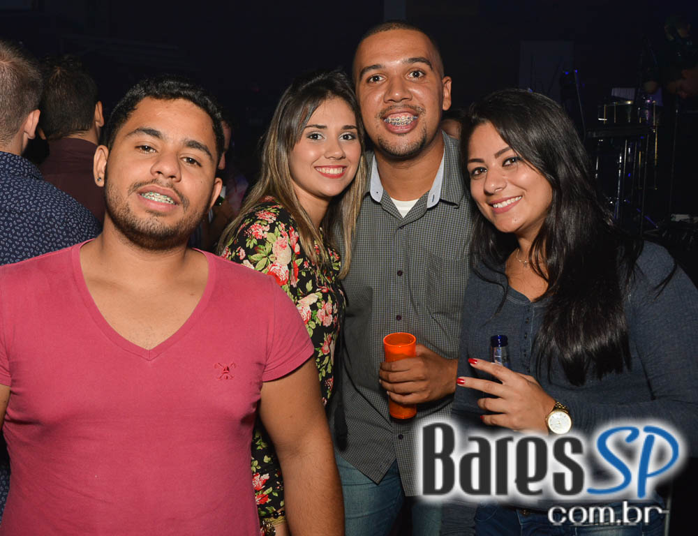 Turma do Pagode abriu Temporada de Verão com shows no palco da Brooks SP Turma do Pagode abriu Temporada de Verão com shows no palco da Brooks SP