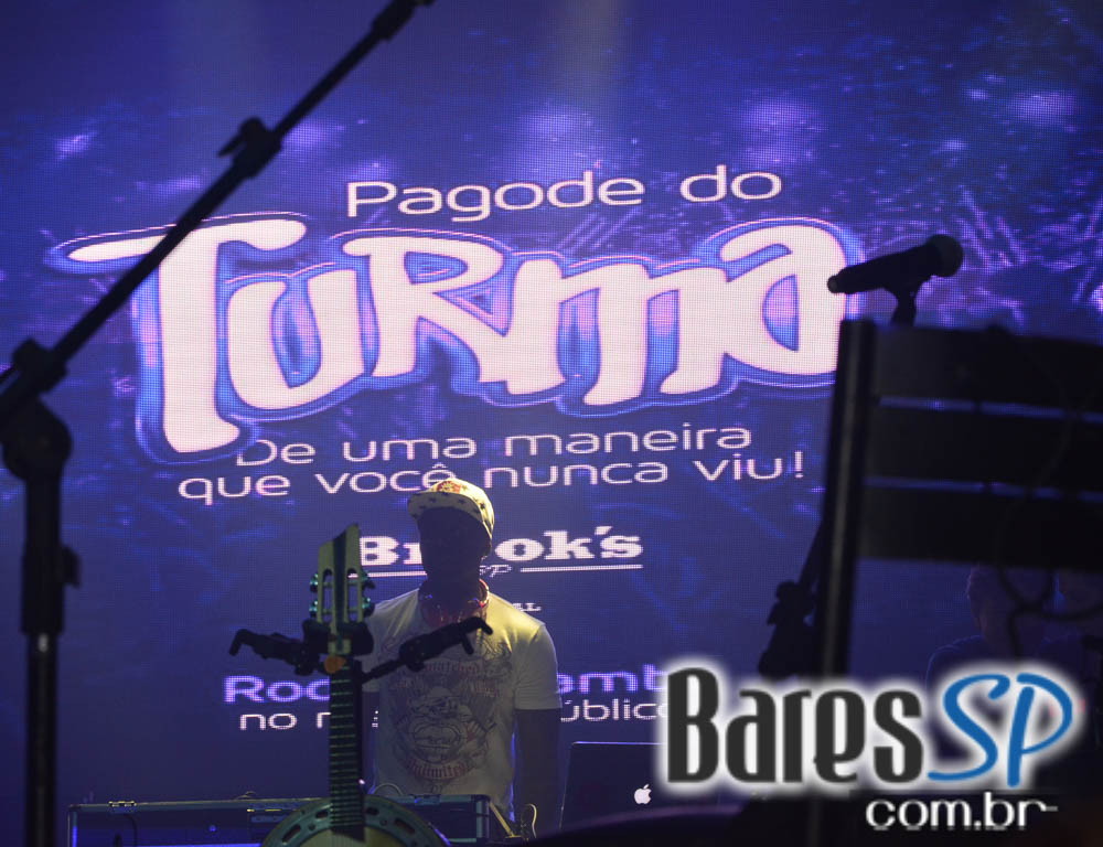 Turma do Pagode abriu Temporada de Verão com shows no palco da Brooks SP Turma do Pagode abriu Temporada de Verão com shows no palco da Brooks SP