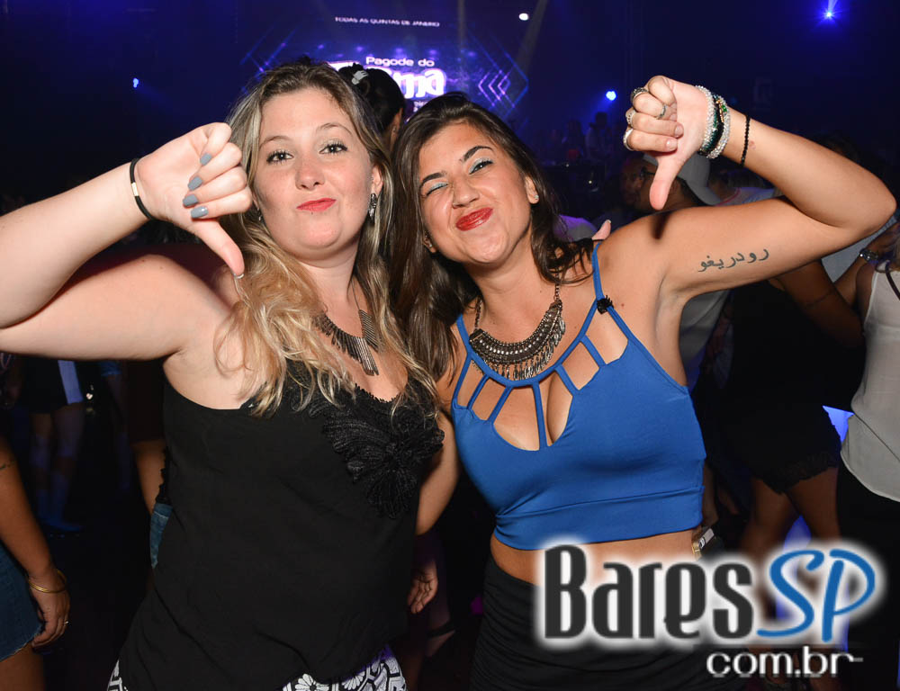 Turma do Pagode abriu Temporada de Verão com shows no palco da Brooks SP Turma do Pagode abriu Temporada de Verão com shows no palco da Brooks SP