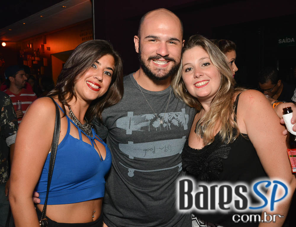 Turma do Pagode abriu Temporada de Verão com shows no palco da Brooks SP Turma do Pagode abriu Temporada de Verão com shows no palco da Brooks SP