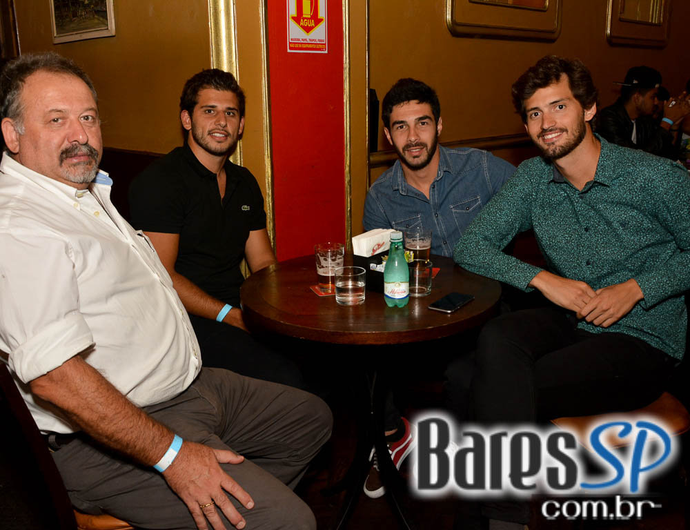 Esquenta do Camarote Bar Brahma com Ivo Meirelles no Bar Brahma Centro Esquenta do Camarote Bar Brahma com Ivo Meirelles no Bar Brahma Centro