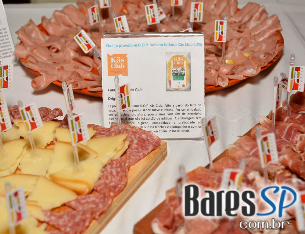 Esquenta do Camarote Bar Brahma com Ivo Meirelles no Bar Brahma Centro Esquenta do Camarote Bar Brahma com Ivo Meirelles no Bar Brahma Centro