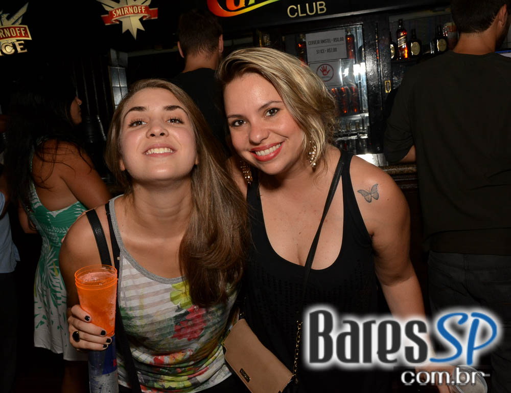 Ensaio Aberto do Bangalafumenga em São Paulo, no Carioca Club Ensaio Aberto do Bangalafumenga em São Paulo, no Carioca Club