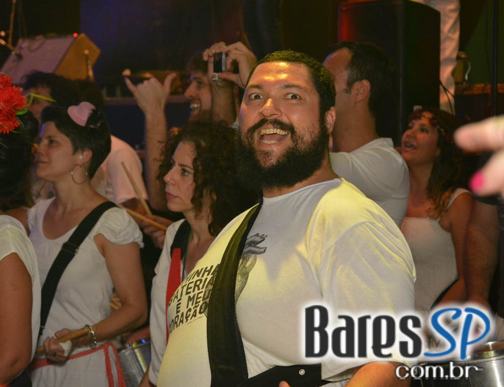 Ensaio Aberto do Bangalafumenga em São Paulo, no Carioca Club Ensaio Aberto do Bangalafumenga em São Paulo, no Carioca Club