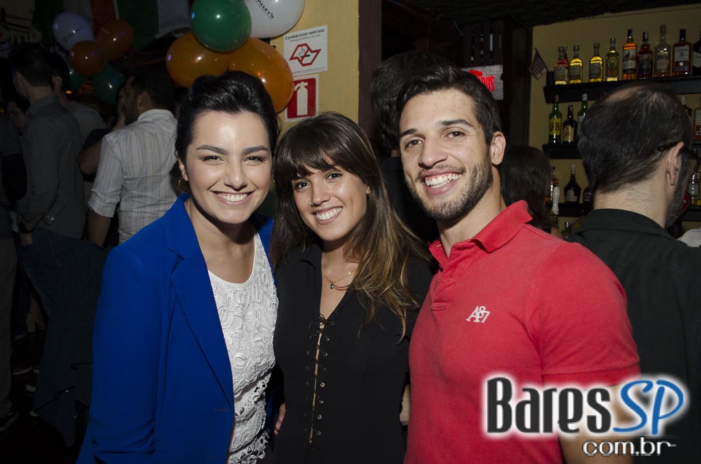 O' Malley's comemorou aniversário com show de Go Ahead e promoções O' Malley's comemorou aniversário com show de Go Ahead e promoções