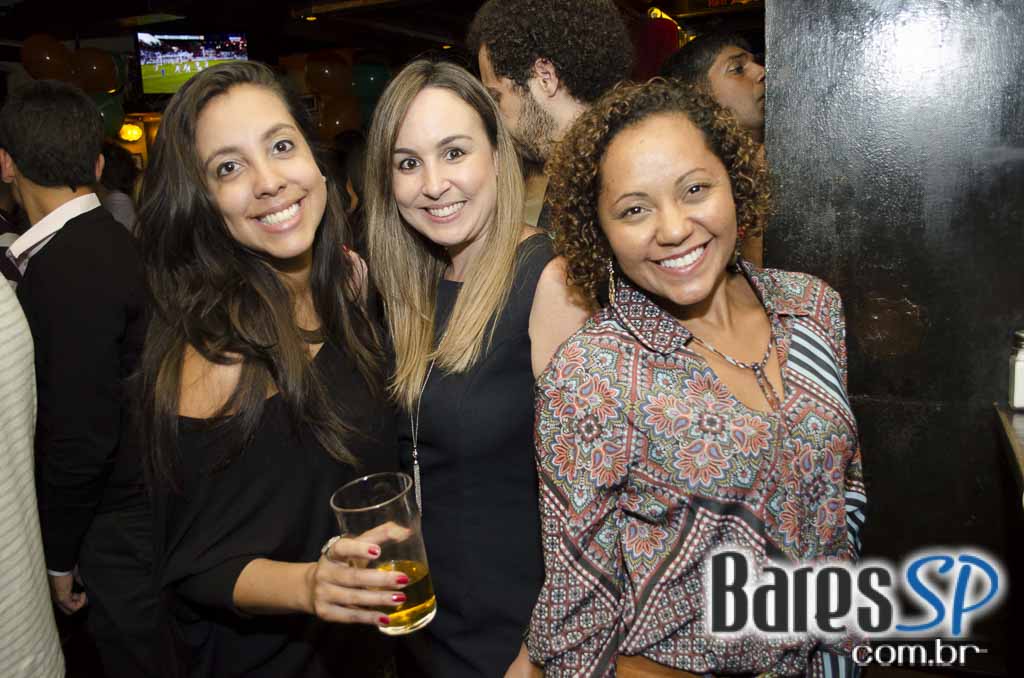 O' Malley's comemorou aniversário com show de Go Ahead e promoções O' Malley's comemorou aniversário com show de Go Ahead e promoções