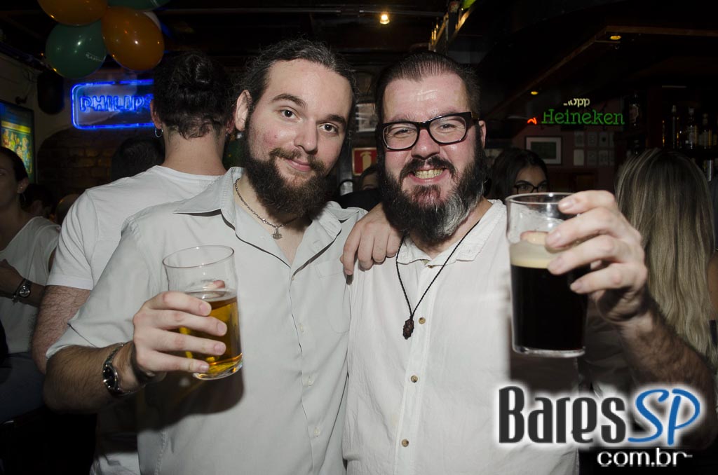 O' Malley's comemorou aniversário com show de Go Ahead e promoções O' Malley's comemorou aniversário com show de Go Ahead e promoções