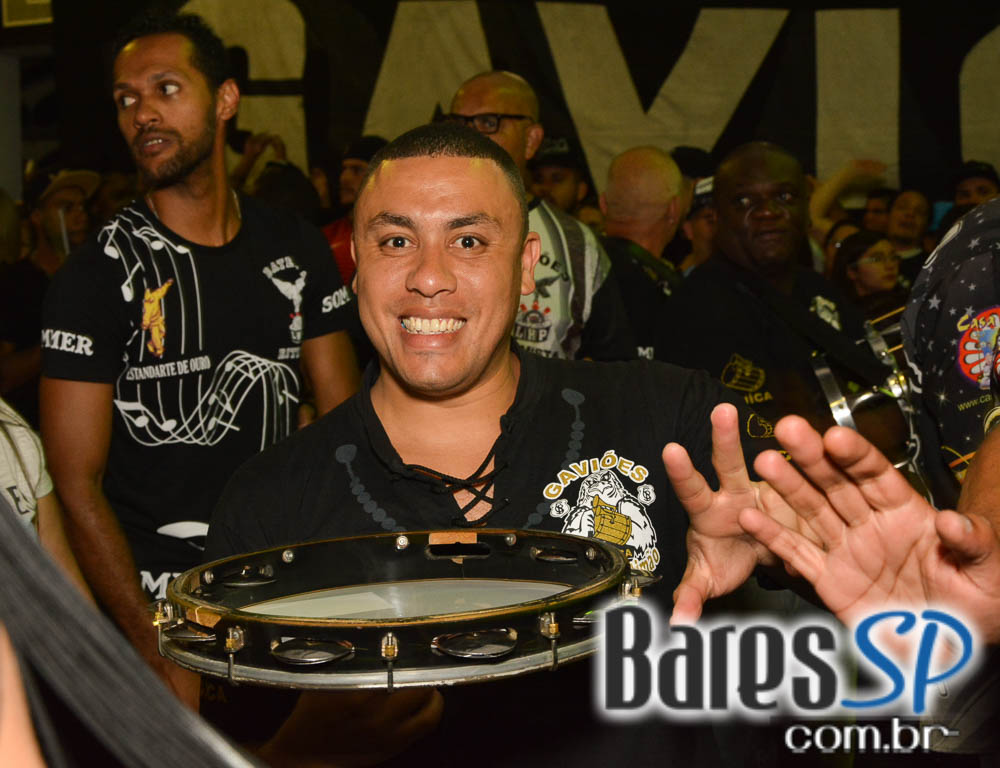 Gaviões da Fiel realiza seus ensaios para o Carnaval 2016 todas as sextas-feiras Gaviões da Fiel realiza seus ensaios para o Carnaval 2016 todas as sextas-feiras