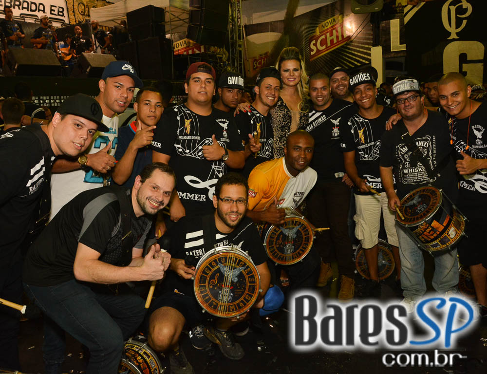 Gaviões da Fiel realiza seus ensaios para o Carnaval 2016 todas as sextas-feiras Gaviões da Fiel realiza seus ensaios para o Carnaval 2016 todas as sextas-feiras