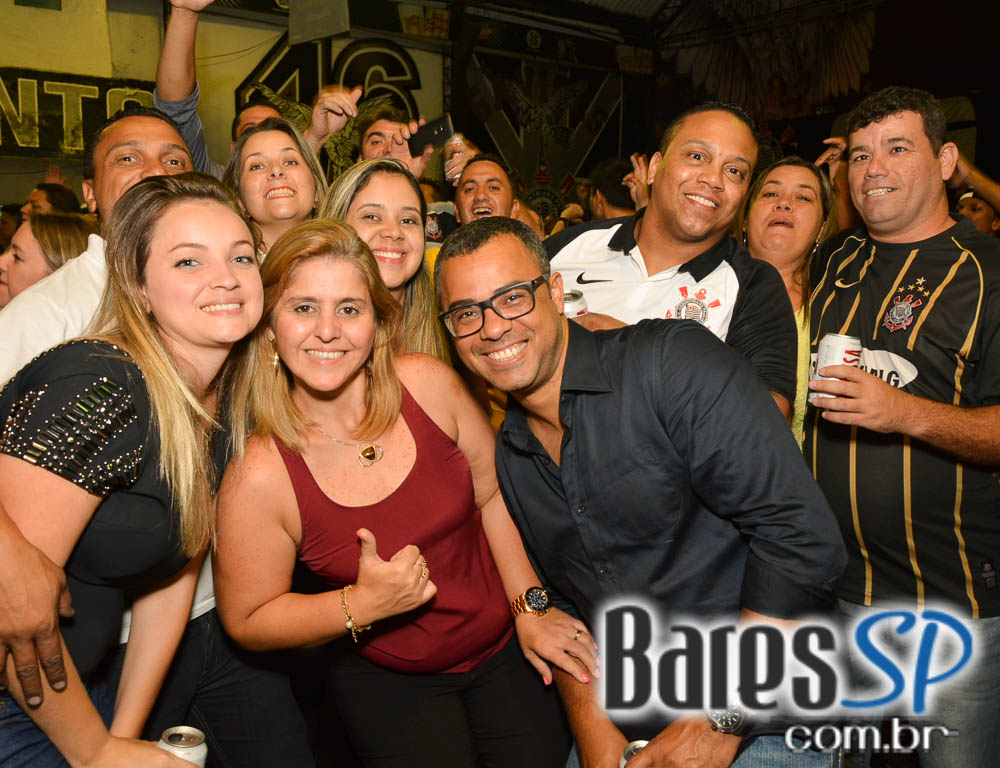 Gaviões da Fiel realiza seus ensaios para o Carnaval 2016 todas as sextas-feiras Gaviões da Fiel realiza seus ensaios para o Carnaval 2016 todas as sextas-feiras