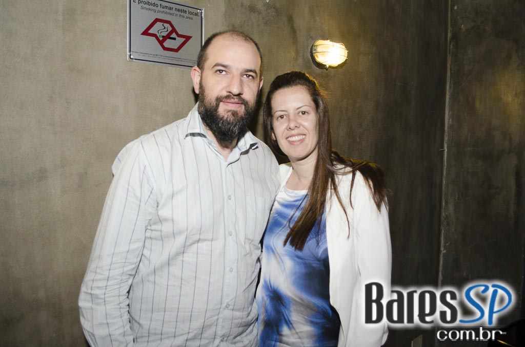 Festa Atomic Bom com Djs residentes animaram a sexta-feira do Razzmatazz Festa Atomic Bom com Djs residentes animaram a sexta-feira do Razzmatazz