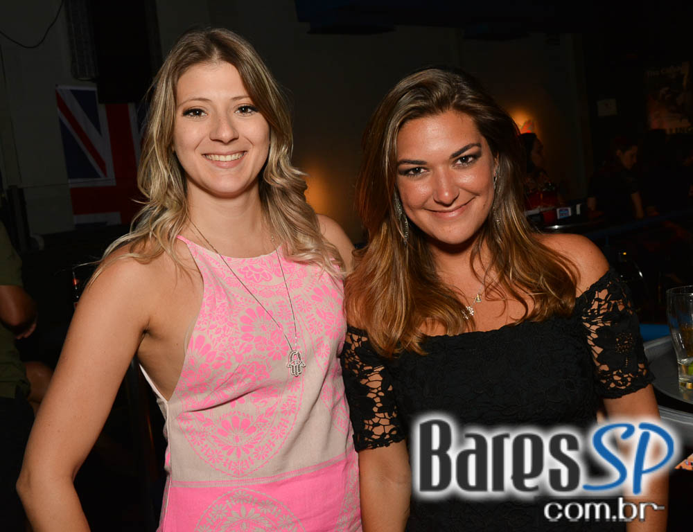 Banda Highlander agitou a London Station com o melhor do classic rock Banda Highlander agitou a London Station com o melhor do classic rock