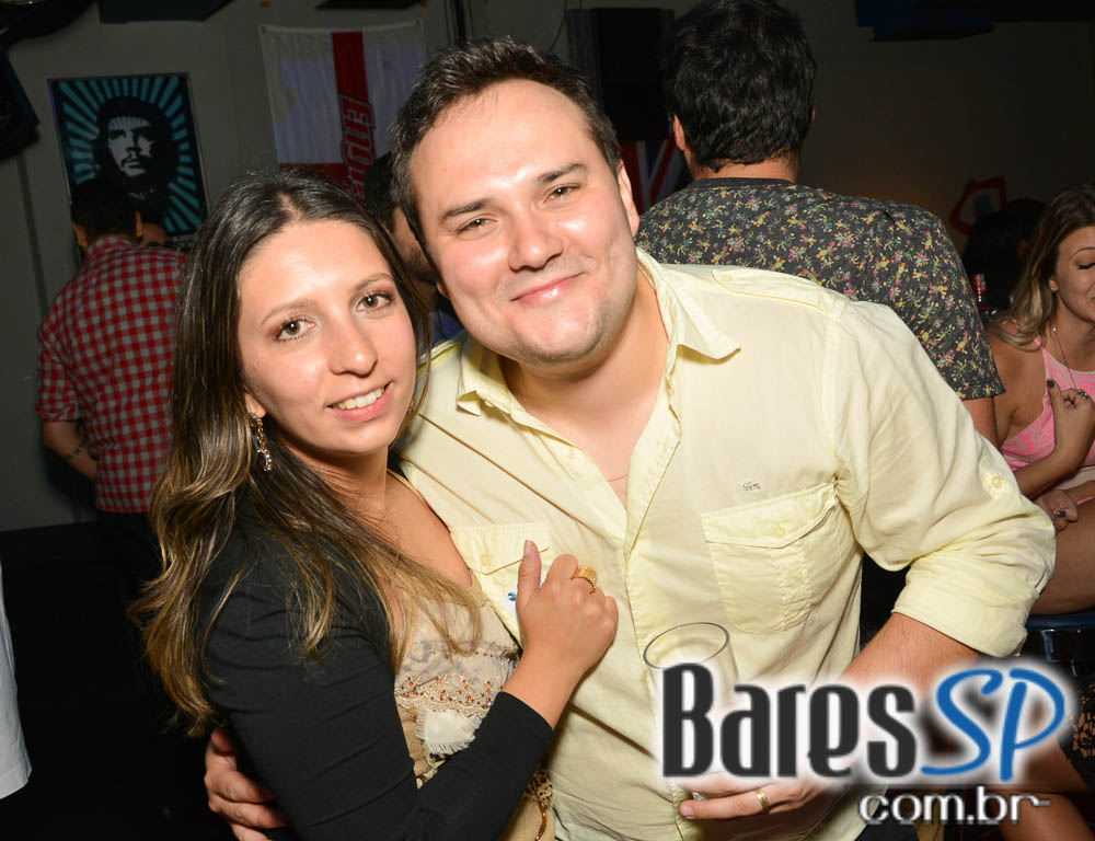 Banda Highlander agitou a London Station com o melhor do classic rock Banda Highlander agitou a London Station com o melhor do classic rock