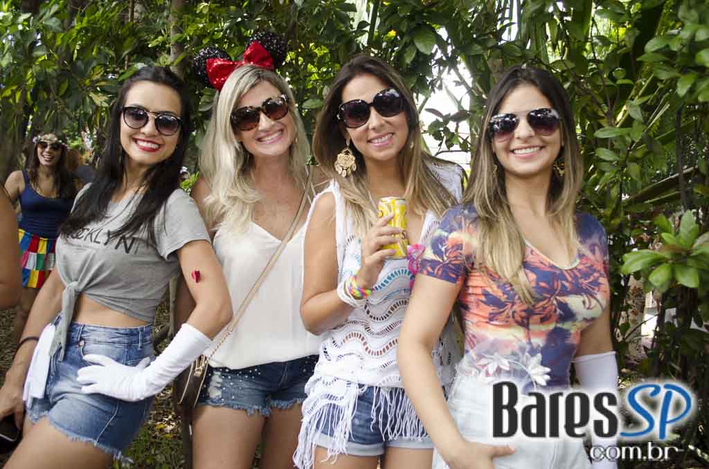 Bloco Casa Comigo 2016 desfilou pelas ruas da Brigadeiro Faria Lima Bloco Casa Comigo 2016 desfilou pelas ruas da Brigadeiro Faria Lima