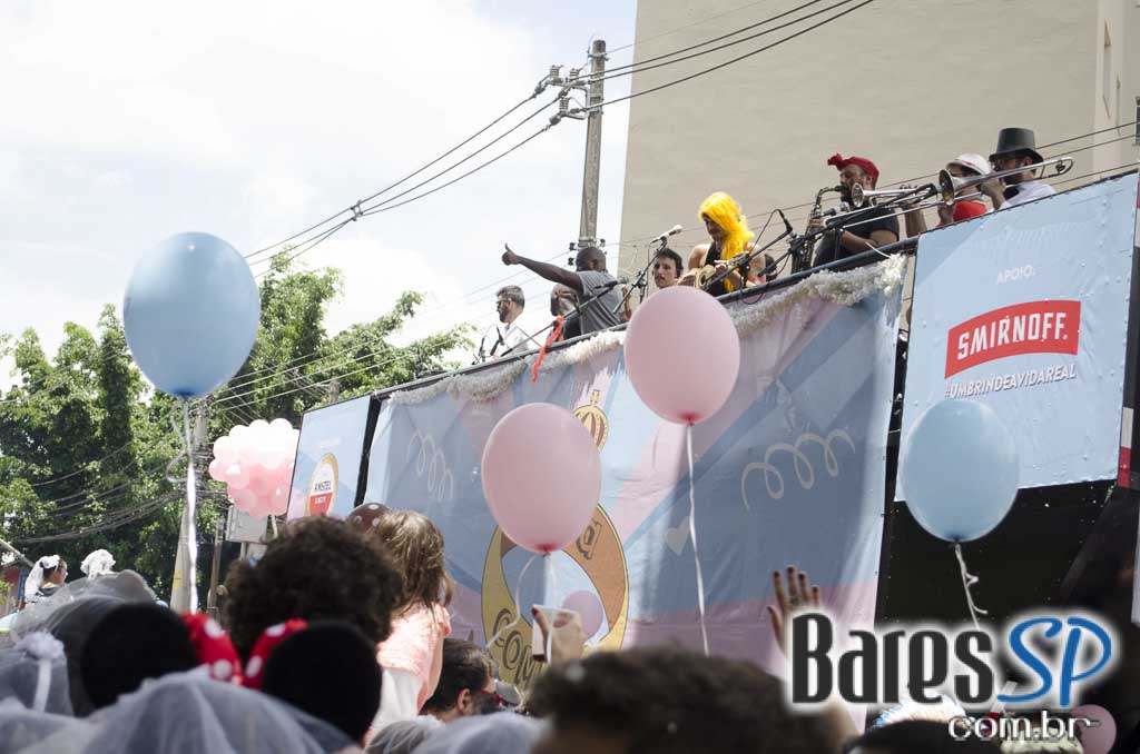 Bloco Casa Comigo 2016 desfilou pelas ruas da Brigadeiro Faria Lima Bloco Casa Comigo 2016 desfilou pelas ruas da Brigadeiro Faria Lima