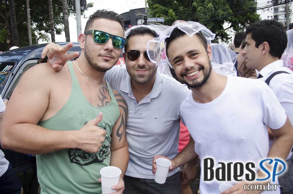 Bloco Casa Comigo 2016 desfilou pelas ruas da Brigadeiro Faria Lima Bloco Casa Comigo 2016 desfilou pelas ruas da Brigadeiro Faria Lima