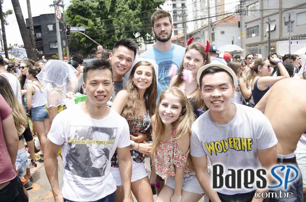 Bloco Casa Comigo 2016 desfilou pelas ruas da Brigadeiro Faria Lima Bloco Casa Comigo 2016 desfilou pelas ruas da Brigadeiro Faria Lima