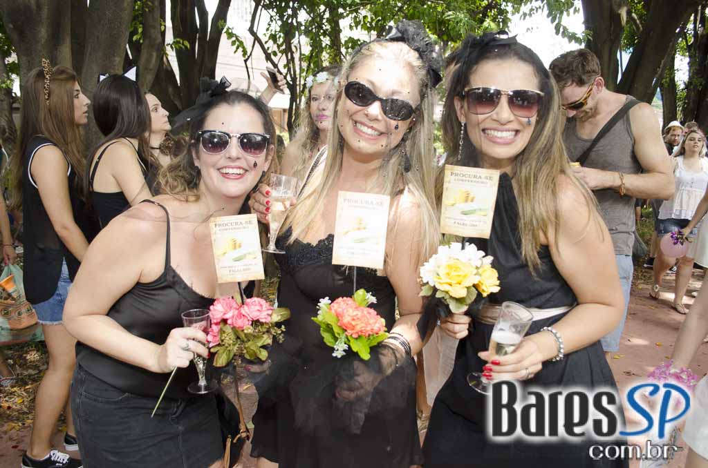 Bloco Casa Comigo 2016 desfilou pelas ruas da Brigadeiro Faria Lima Bloco Casa Comigo 2016 desfilou pelas ruas da Brigadeiro Faria Lima