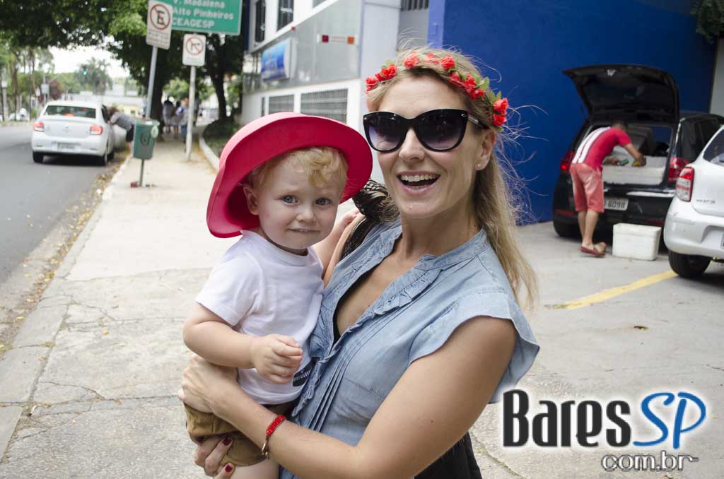 Bloco Casa Comigo 2016 desfilou pelas ruas da Brigadeiro Faria Lima Bloco Casa Comigo 2016 desfilou pelas ruas da Brigadeiro Faria Lima