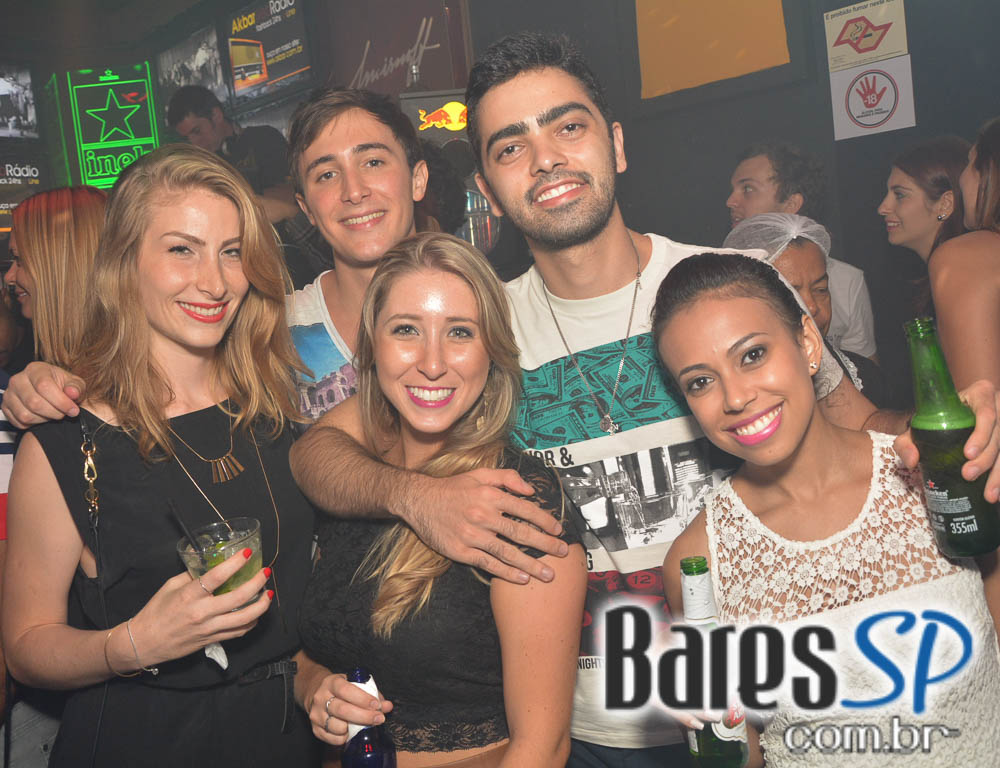 Noite do Gelinho com DJs Sandrinho, Zhenna e Daniel Tutunic no Akbar Lounge e Disco sábado Noite do Gelinho com DJs Sandrinho, Zhenna e Daniel Tutunic no Akbar Lounge e Disco sábado