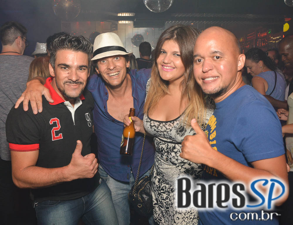 Noite do Gelinho com DJs Sandrinho, Zhenna e Daniel Tutunic no Akbar Lounge e Disco sábado Noite do Gelinho com DJs Sandrinho, Zhenna e Daniel Tutunic no Akbar Lounge e Disco sábado