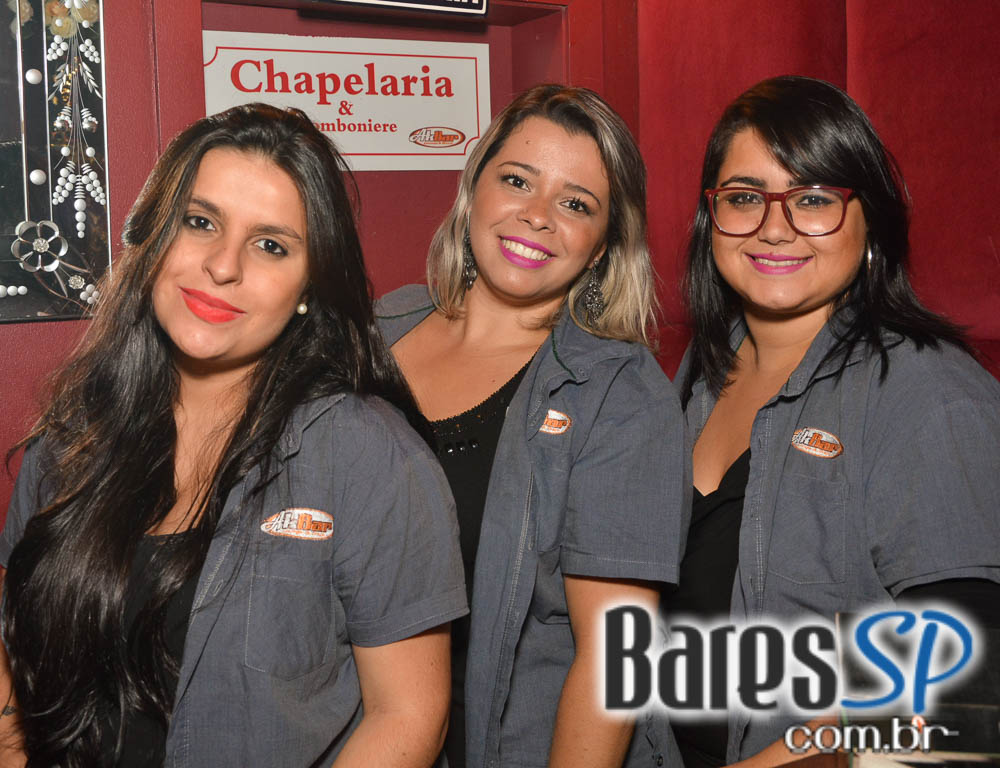 Noite do Gelinho com DJs Sandrinho, Zhenna e Daniel Tutunic no Akbar Lounge e Disco sábado Noite do Gelinho com DJs Sandrinho, Zhenna e Daniel Tutunic no Akbar Lounge e Disco sábado