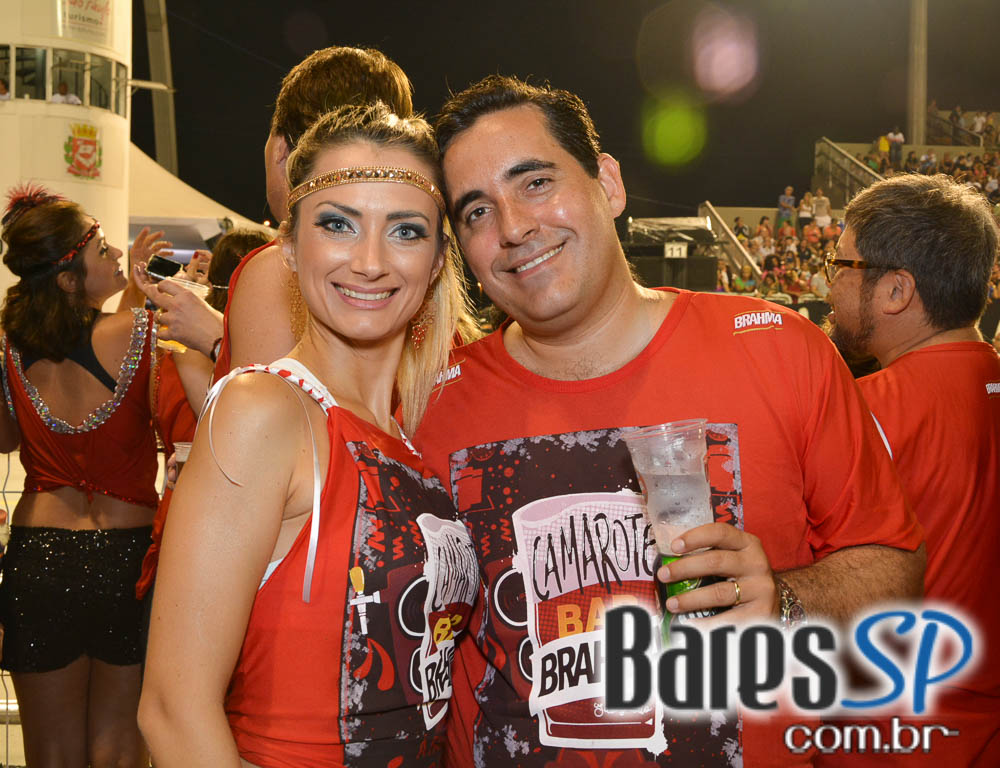 Camarote Bar Brahma promoveu a Fantastica Festa do Chopp com shows de Tiago Abravanel e Mr. Catra Camarote Bar Brahma promoveu a Fantastica Festa do Chopp com shows de Tiago Abravanel e Mr. Catra