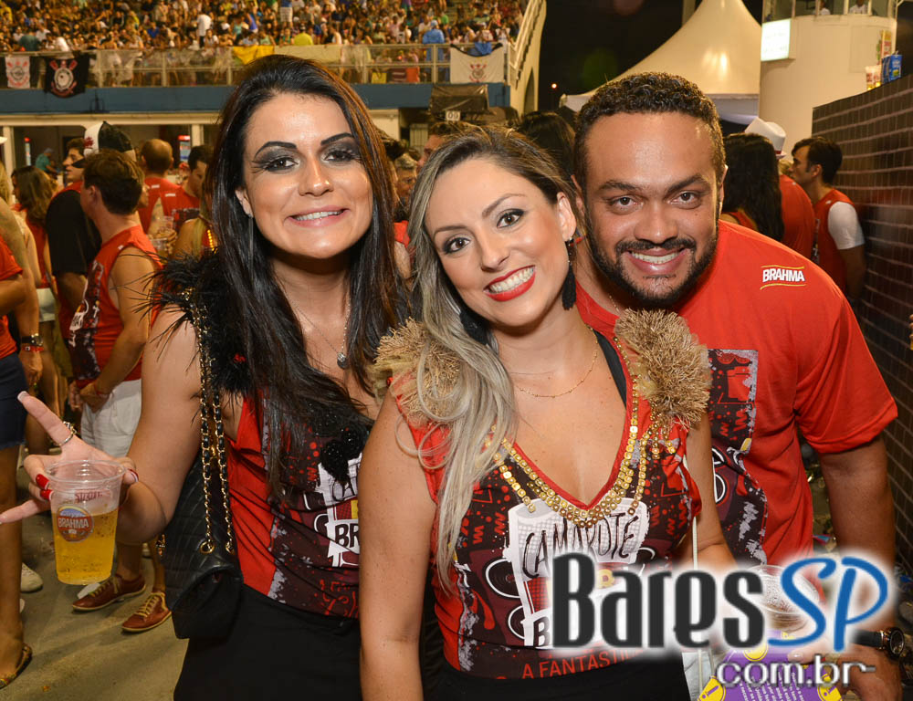 Camarote Bar Brahma promoveu a Fantastica Festa do Chopp com shows de Tiago Abravanel e Mr. Catra Camarote Bar Brahma promoveu a Fantastica Festa do Chopp com shows de Tiago Abravanel e Mr. Catra