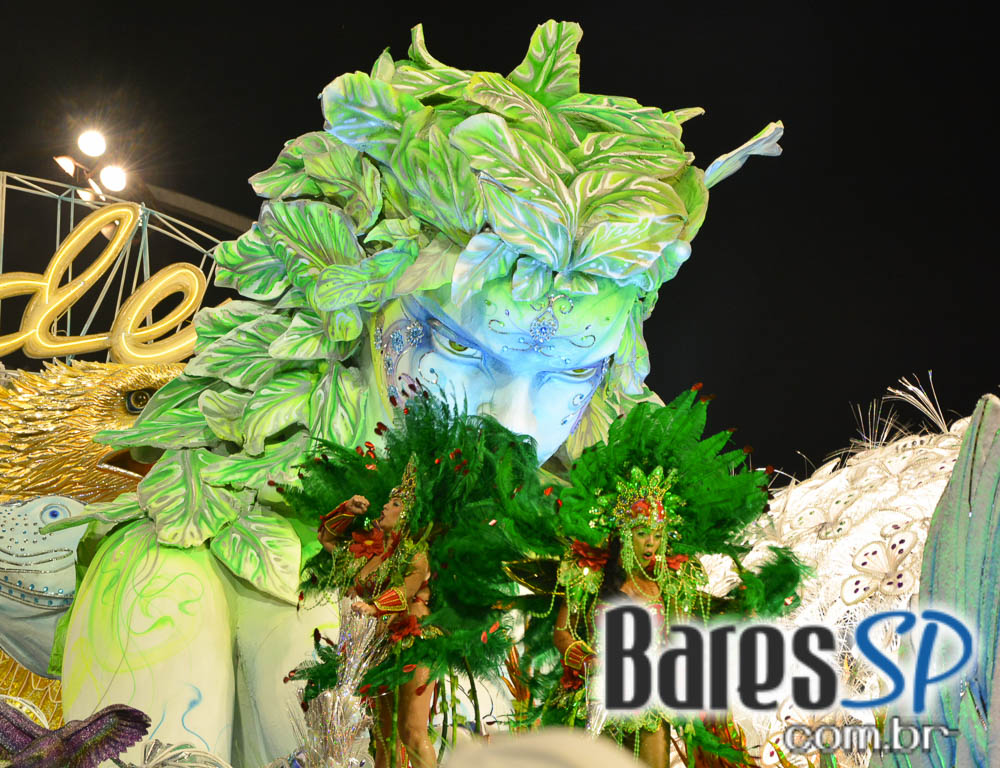 Camarote Bar Brahma promoveu a Fantastica Festa do Chopp com shows de Tiago Abravanel e Mr. Catra Camarote Bar Brahma promoveu a Fantastica Festa do Chopp com shows de Tiago Abravanel e Mr. Catra