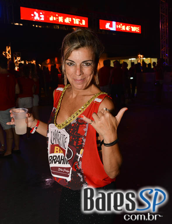 Camarote Bar Brahma promoveu a Fantastica Festa do Chopp com shows de Tiago Abravanel e Mr. Catra Camarote Bar Brahma promoveu a Fantastica Festa do Chopp com shows de Tiago Abravanel e Mr. Catra