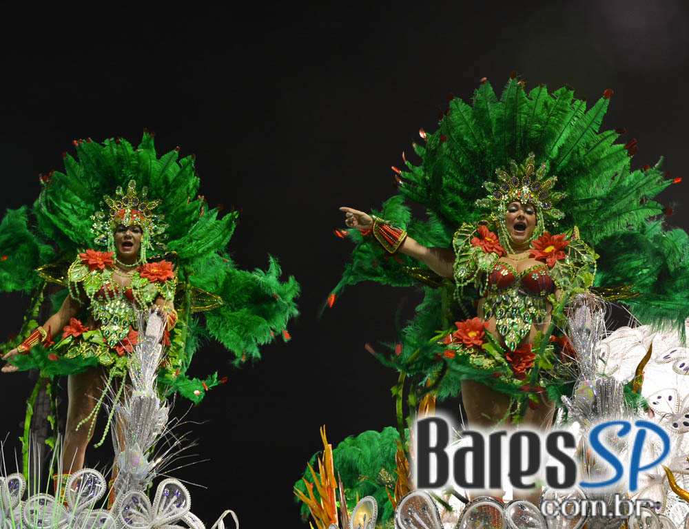 Camarote Bar Brahma promoveu a Fantastica Festa do Chopp com shows de Tiago Abravanel e Mr. Catra Camarote Bar Brahma promoveu a Fantastica Festa do Chopp com shows de Tiago Abravanel e Mr. Catra