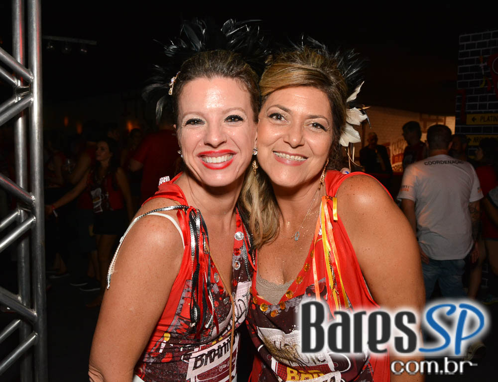 Camarote Bar Brahma promoveu a Fantastica Festa do Chopp com shows de Tiago Abravanel e Mr. Catra Camarote Bar Brahma promoveu a Fantastica Festa do Chopp com shows de Tiago Abravanel e Mr. Catra