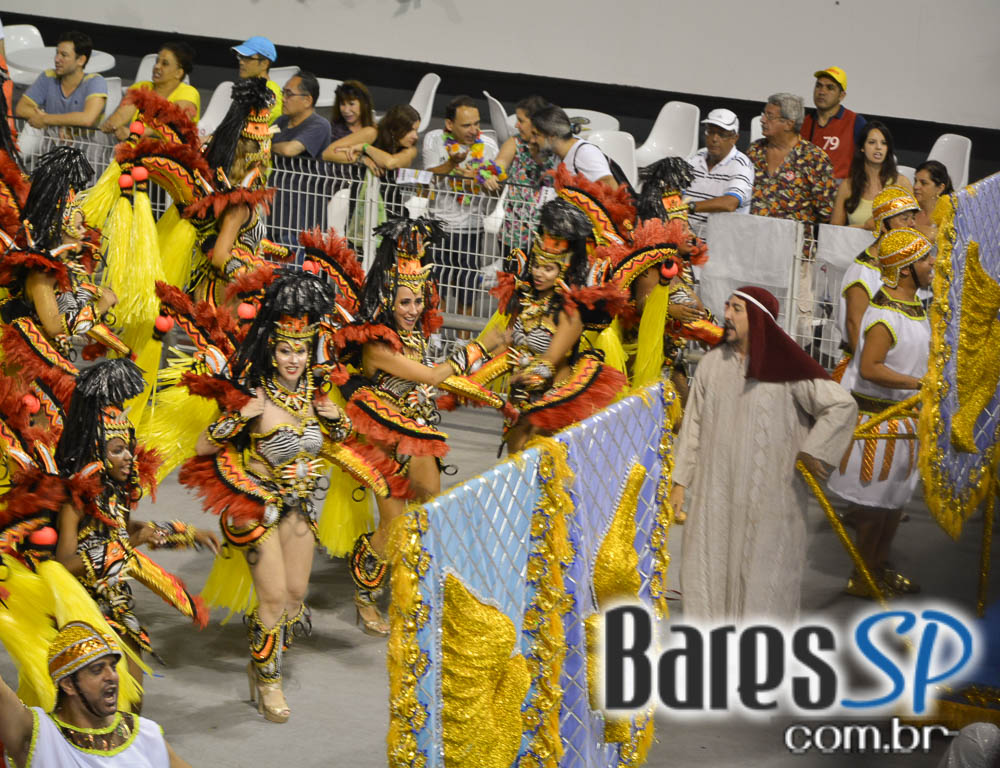 Camarote Bar Brahma promoveu a Fantastica Festa do Chopp com shows de Tiago Abravanel e Mr. Catra Camarote Bar Brahma promoveu a Fantastica Festa do Chopp com shows de Tiago Abravanel e Mr. Catra