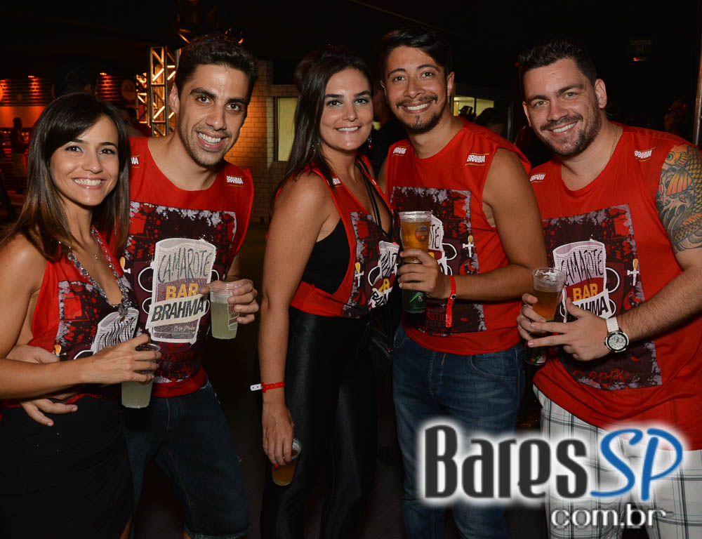 Camarote Bar Brahma promoveu a Fantastica Festa do Chopp com shows de Tiago Abravanel e Mr. Catra Camarote Bar Brahma promoveu a Fantastica Festa do Chopp com shows de Tiago Abravanel e Mr. Catra