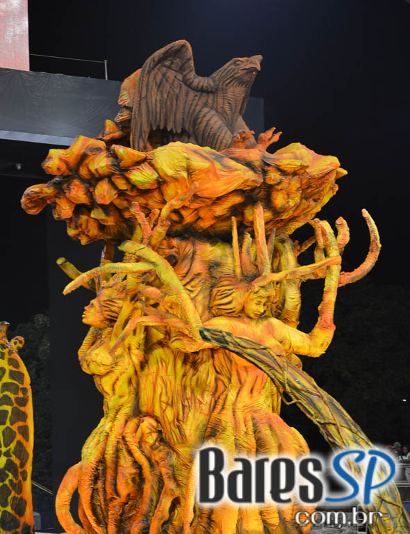 Camarote Bar Brahma promoveu a Fantastica Festa do Chopp com shows de Tiago Abravanel e Mr. Catra Camarote Bar Brahma promoveu a Fantastica Festa do Chopp com shows de Tiago Abravanel e Mr. Catra