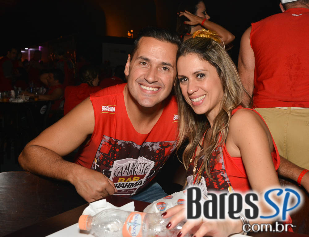 Camarote Bar Brahma promoveu a Fantastica Festa do Chopp com shows de Tiago Abravanel e Mr. Catra Camarote Bar Brahma promoveu a Fantastica Festa do Chopp com shows de Tiago Abravanel e Mr. Catra